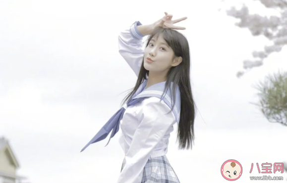 jk制服可以用洗衣機清洗嗎 jk怎么洗怎么晾曬