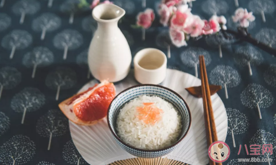 減肥期間主食可以吃什么 減肥期間水果吃什么瘦身