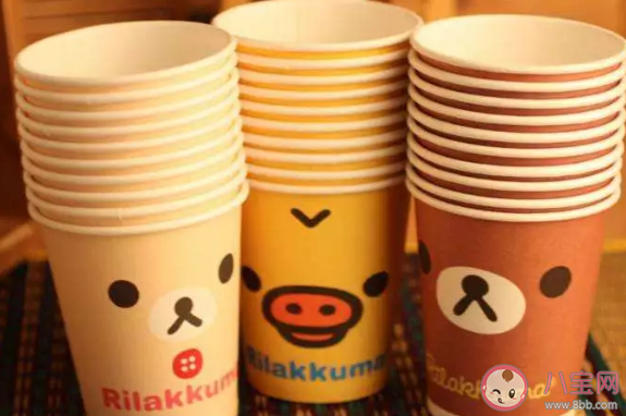一次性紙杯放久了還能用嗎 一次性紙碗能放熱水嗎 