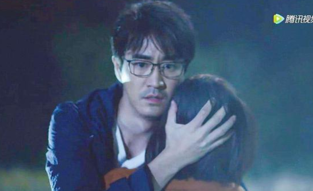 三十而已鐘曉芹美人魚表白陳嶼是第幾集 鐘曉芹陳嶼復合了嗎