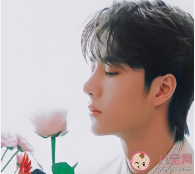 王一博生日快樂平安喜樂文案配圖 王一博生日快樂的圖片文案說說