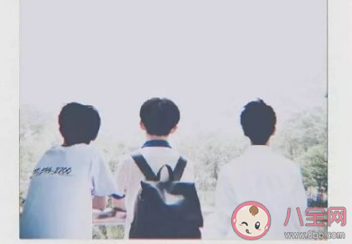 TFBOYS七周年文案粉絲祝福語帶圖 TFBOYS七周年文案圖片說說怎么發(fā)