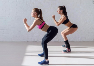 深蹲練臀部會讓大腿變粗嗎 居家練臀6個動作方法