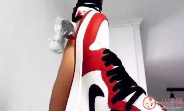 AJ的鞋男女款有什么不一樣 男生可以穿女款AJ嗎