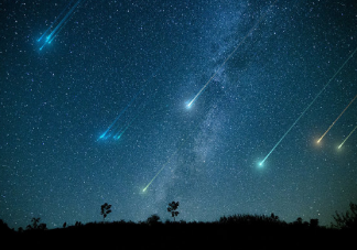 第一次看到流星心情說說 看到流星發朋友圈文案句子