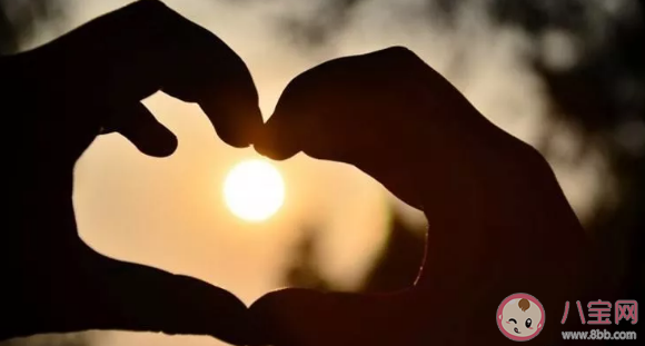 情侶之間沒新鮮感了會分手嗎 談戀愛沒新鮮感了怎么維系 情侶之間沒新鮮感了會分手嗎 談戀愛沒新鮮感了怎么維系