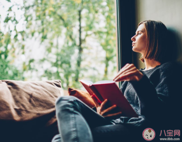 從小缺愛的女孩怎么慢慢變開朗 缺愛的孩子怎么治愈自己
