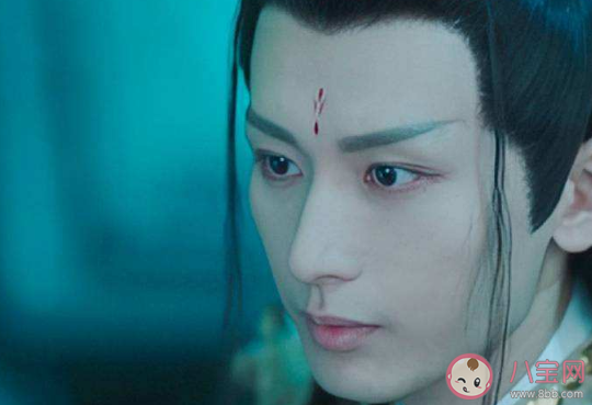 是落花恰好吻在你肩膀是什么歌 《步崖》完整版歌詞在線聽歌