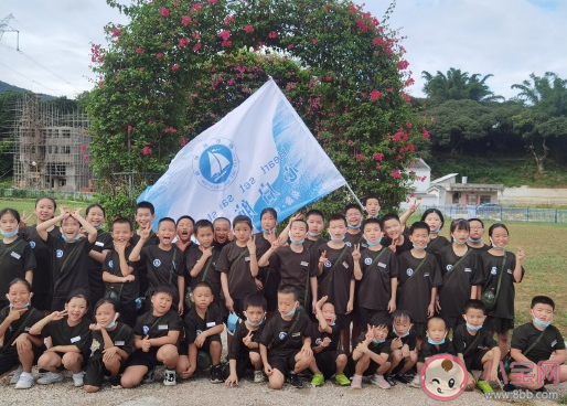 關(guān)于孩子參加軍訓(xùn)家長心情說說 孩子軍訓(xùn)家長發(fā)朋友圈的說說