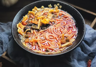 中國首家螺螄粉產業學院在哪里 螺螄粉為什么受到這么多人的喜歡