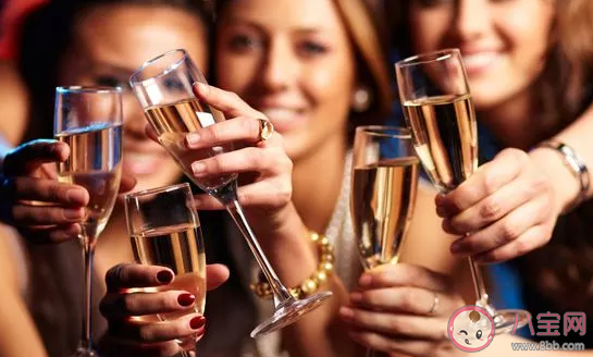 部門聯誼看對眼了怎么聊天 怎么和女同事搭訕成功率高