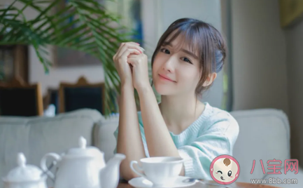 女生拒接電話怎么發消息 生氣不接電話怎么哄開心 女生拒接電話怎么發消息 生氣不接電話怎么哄開心