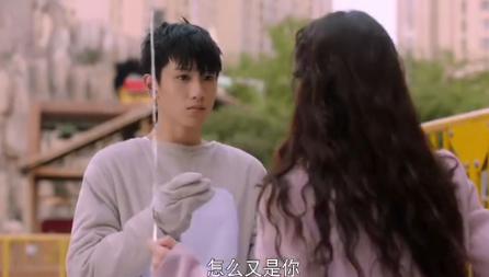 穿盔甲的少女桑湛的cp是誰(shuí) 桑湛有感情戲嗎