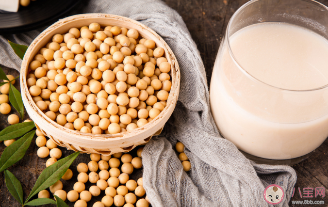 長期喝豆?jié){會導致月經(jīng)推遲嗎 喝豆?jié){對月經(jīng)會有影響嗎