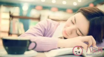 異地戀需要每天都聯系嗎 異地戀需要天天聊天嗎