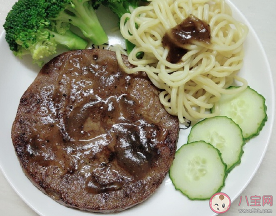 第一次做牛排怎么發朋友圈 第一次做牛排心情感言句子