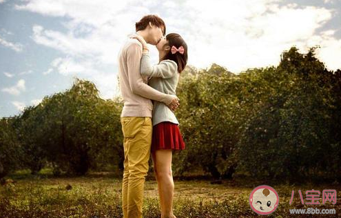 表白失敗怎么去挽回 怎么讓她成為你的女朋友