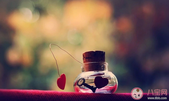 2020走心愛情毒雞湯經(jīng)典句子 戀愛婚姻現(xiàn)實毒雞湯文案語錄