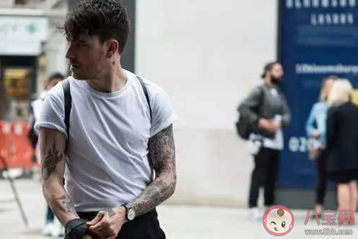 在自習室怎么跟女生搭訕說話 學校各個場所搭訕技巧 在自習室怎么跟女生搭訕說話 學校各個場所搭訕技巧