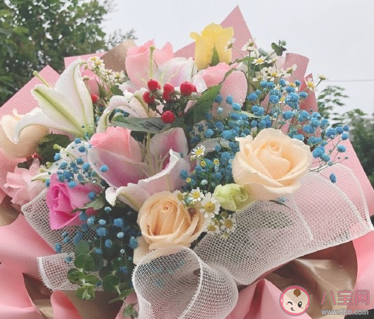 2020適合教師節(jié)發(fā)朋友圈文案說說 教師節(jié)感恩老師個(gè)性說說大全