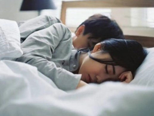 關于追女生撩人聊天對話套路大全 把女生撩到臉紅的有趣好玩套路 關于追女生撩人聊天對話套路大全 把女生撩到臉紅的有趣好玩套路