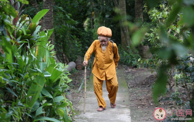 越南大爺80年未剪頭發(fā)是真的嗎 為什么80年不剪頭發(fā)