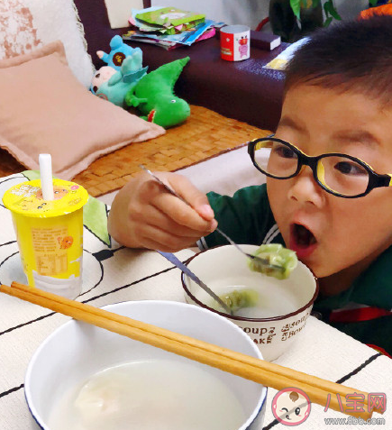 開學第一天媽媽的心情句子 孩子開學第一天媽媽感想說說 開學第一天媽媽的心情句子 孩子開學第一天媽媽感想說說