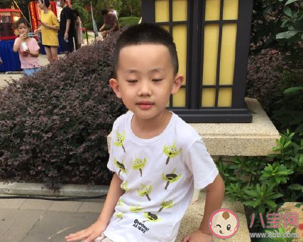 孩子上一年級媽媽感慨2020 孩子一年級開學了媽媽說說2020 孩子上一年級媽媽感慨2020 孩子一年級開學了媽媽說說2020