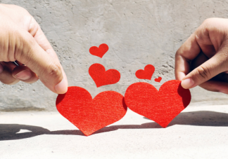 追喜歡的女生很被動怎么辦 女生把男生當備胎有什么表現