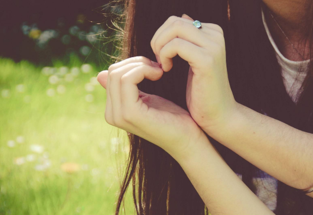 向女生告白說別開玩笑怎么辦 怎么表達對喜歡女生的愛意