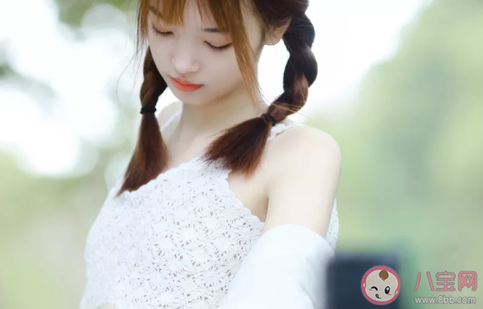 怎么和剛認識的女生打招呼 一問一答怎么聊熟絡