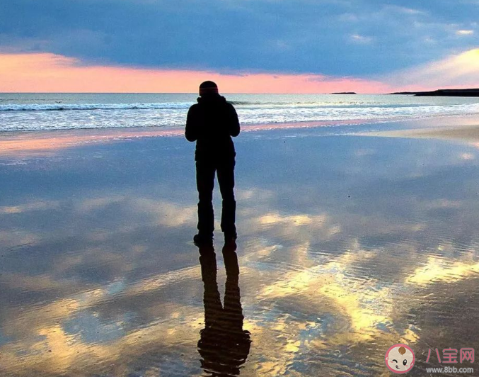 刪掉一個人的所有聯系方式代表真的放下了嗎 真正放下一個人的最好辦法 刪掉一個人的所有聯系方式代表真的放下了嗎 真正放下一個人的最好辦法