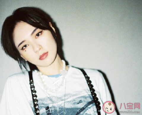 周筆暢《心火》歌詞是什么 《心火》完整版歌詞在線聽歌