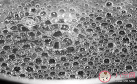 一次喝3.2L水致中毒是真的嗎 日常怎么正確飲水