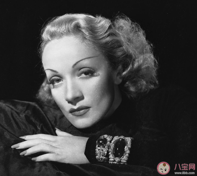 人類的眉毛有什么作用 古時(shí)人們對(duì)眉型有什么講究 人類的眉毛有什么作用 古時(shí)人們對(duì)眉型有什么講究