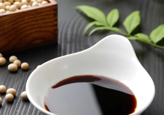 海天醬油內被曝有活蛆怎么回事 消費者買的食物有蛆怎么投訴