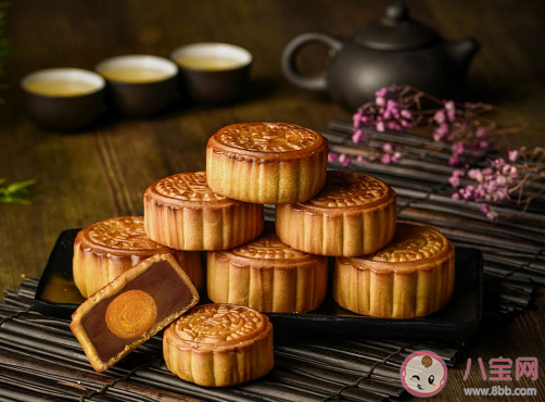 陜西一高校食堂研發油潑辣子月餅是怎么回事 油潑辣子吃起來為什么不辣。 陜西一高校食堂研發油潑辣子月餅是怎么回事 油潑辣子吃起來為什么不辣。