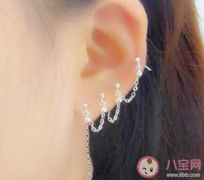 打耳洞的傳聞是什么 關(guān)于打耳洞浪漫的說(shuō)法有哪些