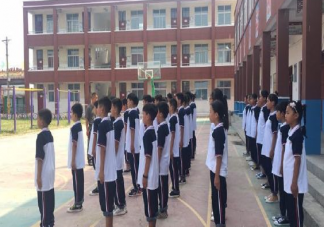 兒子軍訓最后一天家長說說感言 兒子軍訓最后一天發朋友圈文案