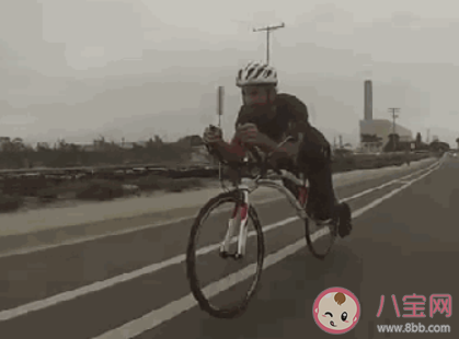 躺著騎的自行車多少錢一輛 躺著騎的自行車你會(huì)買嗎 躺著騎的自行車多少錢一輛 躺著騎的自行車你會(huì)買嗎