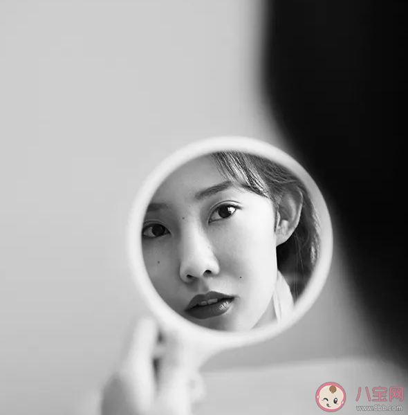 假裝樂觀的心情說說 假裝樂觀的心情句子