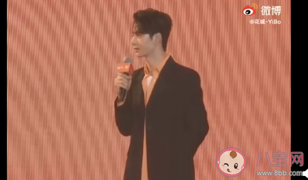 王一博香菜味棒棒糖怎么回事 王一博有多喜歡吃香菜