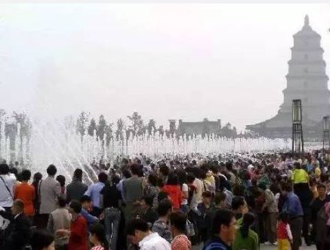 國慶節出去玩的朋友圈感想句子 國慶節在外面玩發朋友圈說說 國慶節出去玩的朋友圈感想句子 國慶節在外面玩發朋友圈說說