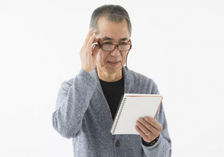 年輕時近視老了還會患上老花眼嗎 螞蟻莊園小雞課堂9月29日問題答案