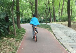 兒子考試成績好怎么發朋友圈 兒子這次考了不錯開學感慨句子