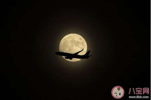 十五的月亮十六圓的幽默朋友圈句子 十五的月亮十六圓搞笑朋友圈說說 十五的月亮十六圓的幽默朋友圈句子 十五的月亮十六圓搞笑朋友圈說說