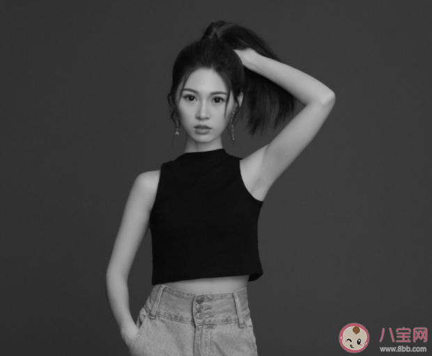 阿悠悠《半生》歌詞是什么 《半生》完整版歌詞在線聽歌