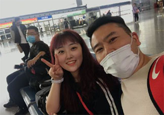 送女兒上大學(xué)離別時(shí)的父母心情句子 女兒去外地上大學(xué)的心情說(shuō)說(shuō)