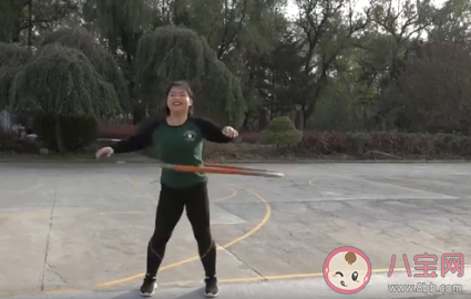 300斤女孩一年減掉半個自己是怎么回事 健康的減肥方式是什么 300斤女孩一年減掉半個自己是怎么回事 健康的減肥方式是什么