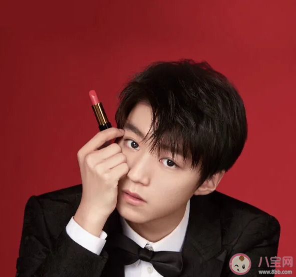 男色消費(fèi)這個(gè)詞怎么產(chǎn)生的 如何看待男色消費(fèi)的崛起